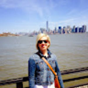 Meet your Posher, Emily